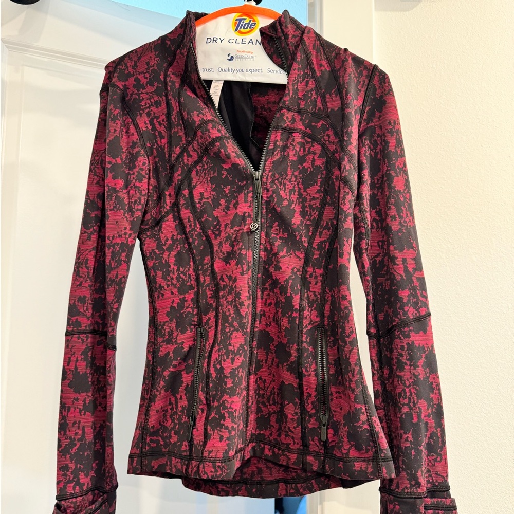 Lululemon align jacket, size 4! Perfect condition used less than 3 times. Size 4